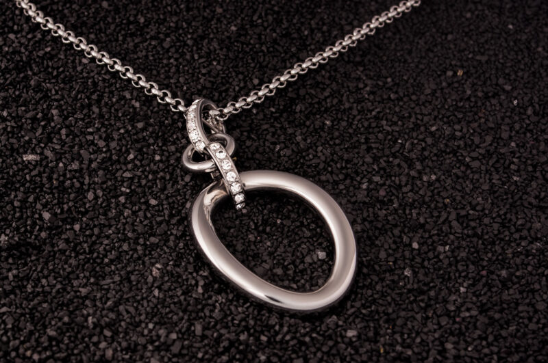 Produkt Fotografie Hamburg Silver Diamond Necklace