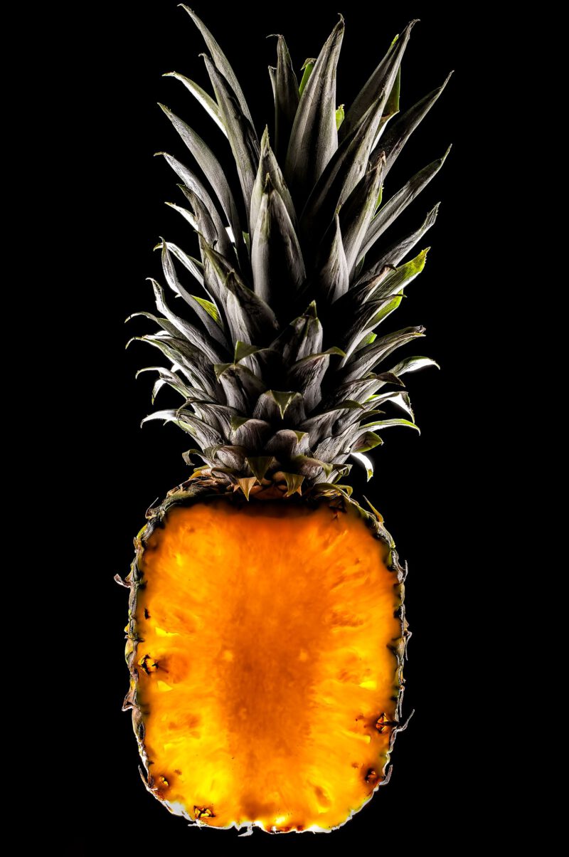 Produkt Fotografie Hamburg Sliced Translucent Pineapple Ananas